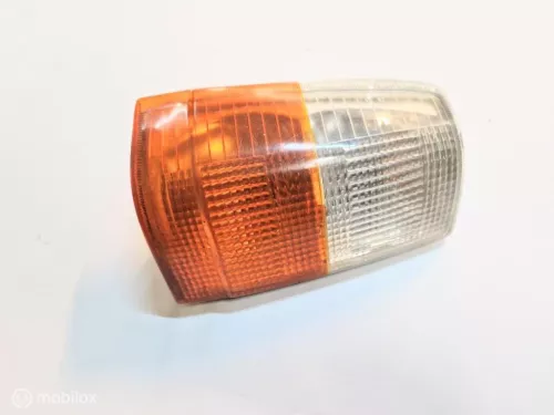 Knipperlicht spatbord rechts Volvo 740 760 1392414