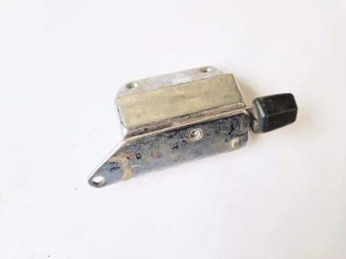 Scharnier klapruit achter. Volvo 142 242 680428
