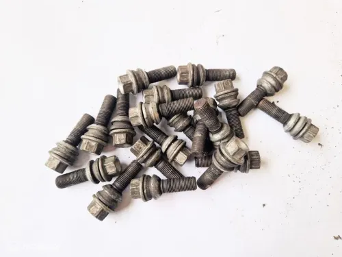Wielbouten set Volkswagen Transporter T5 1.9 TDI ('03-'09)