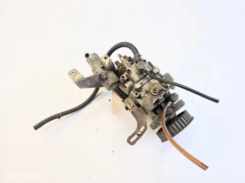 Brandstofpomp Volvo 200 700 D24 Diesel 2.4 072130107R