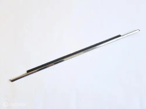 Sierlijst deur rechtsvoor Volvo 144 145 164 244 245 264 265