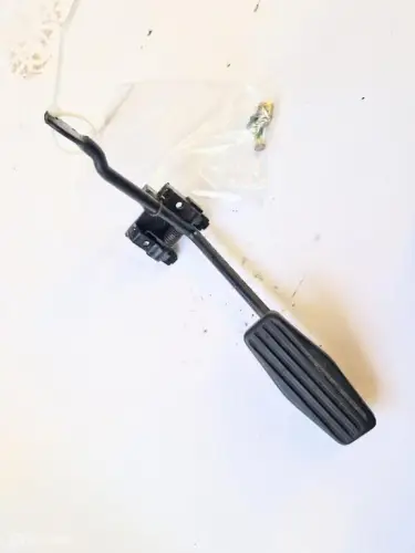 Gaspedaal Volvo 240 242 244 245 1272606
