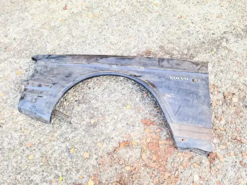 Spatbord links Volvo 240 84- 1315424