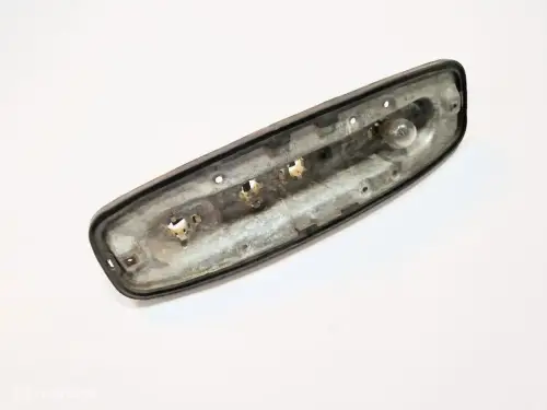 Achterlichtfitting links Volvo 145 245 265 -80 680485