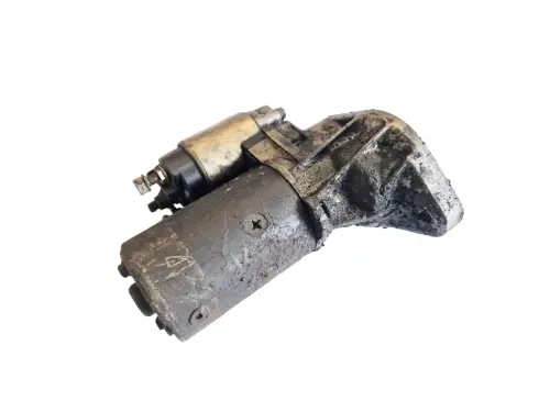 Startmotor 2.0 KW Hitachi Volvo D20 D24 D24T D24TIC 1328391