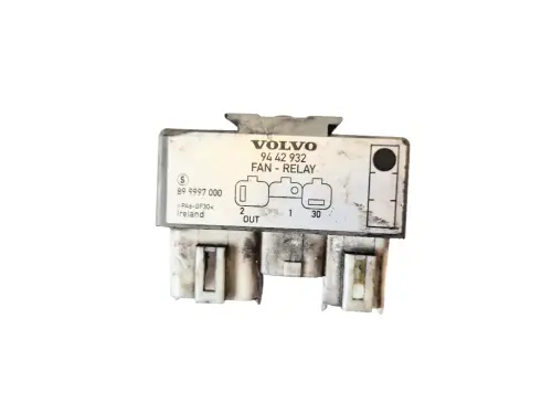 Relais koelventilator / secundaire luchtpomp Volvo 9442932