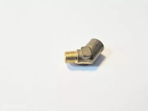 45 graden koppeling oliedruk leiding Volvo 809109
