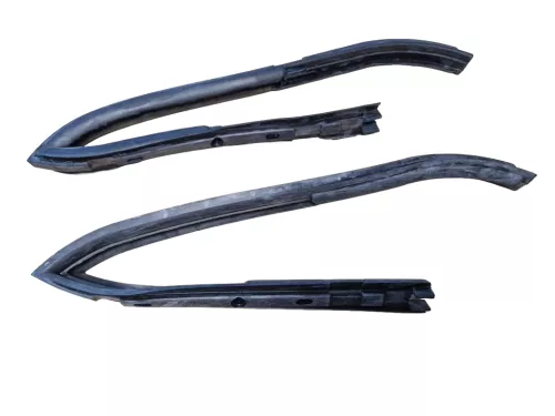 Deurrubber set ventilatieruit portier Volvo 445 210