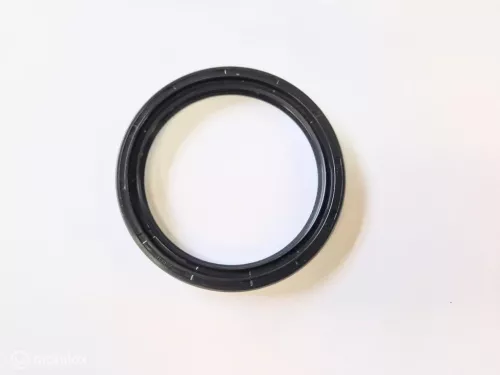 Oliekering krukas achter Volvo 240 740 760 780 940 960