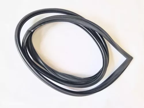 Deurrubber carrosserie links Volvo P1800 682296