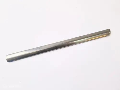 Sierlijst spatbord rechts Volvo 164 680265