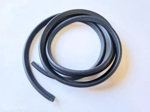 Deurrubber carrosserie Volvo 142 144 145 240 245 265 699856