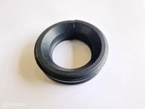 Draagarm rubber Volvo Amazon P1800 663972