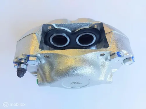 Remklauw rechts voor. Volvo Amazon P1800 444 445 544 210