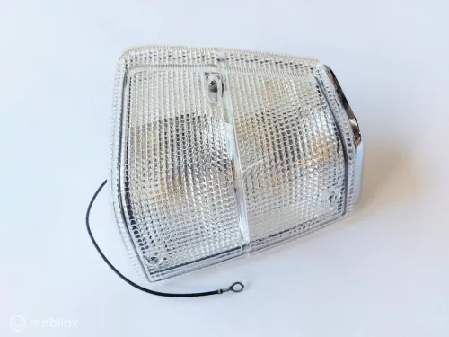 Knipperlicht spatbord rechts wit Volvo 240 260 81-