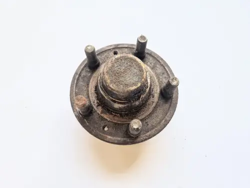 Wielnaaf Volvo 142 144 145 164