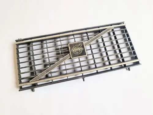 Grille Volvo 242 244 245 1246618