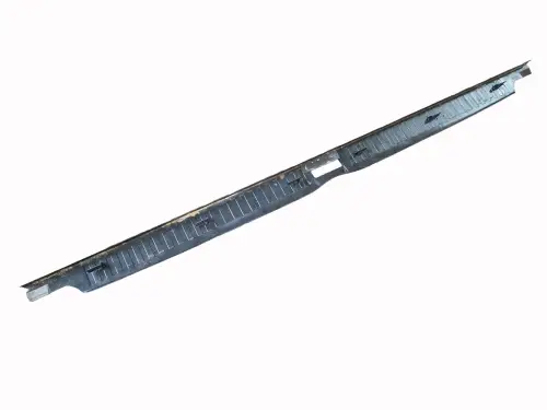 Drempelstrip kofferbak Volvo 740 760 Sedan 